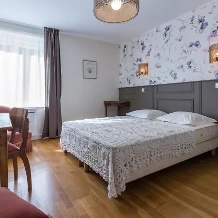 Renove Eco-responsable Pres De La Foret Et Des Lacs, Ideal Pour La Detente Et La Nature - Fr-1-306-868 *